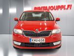 Skoda Rapid 2016 Punainen