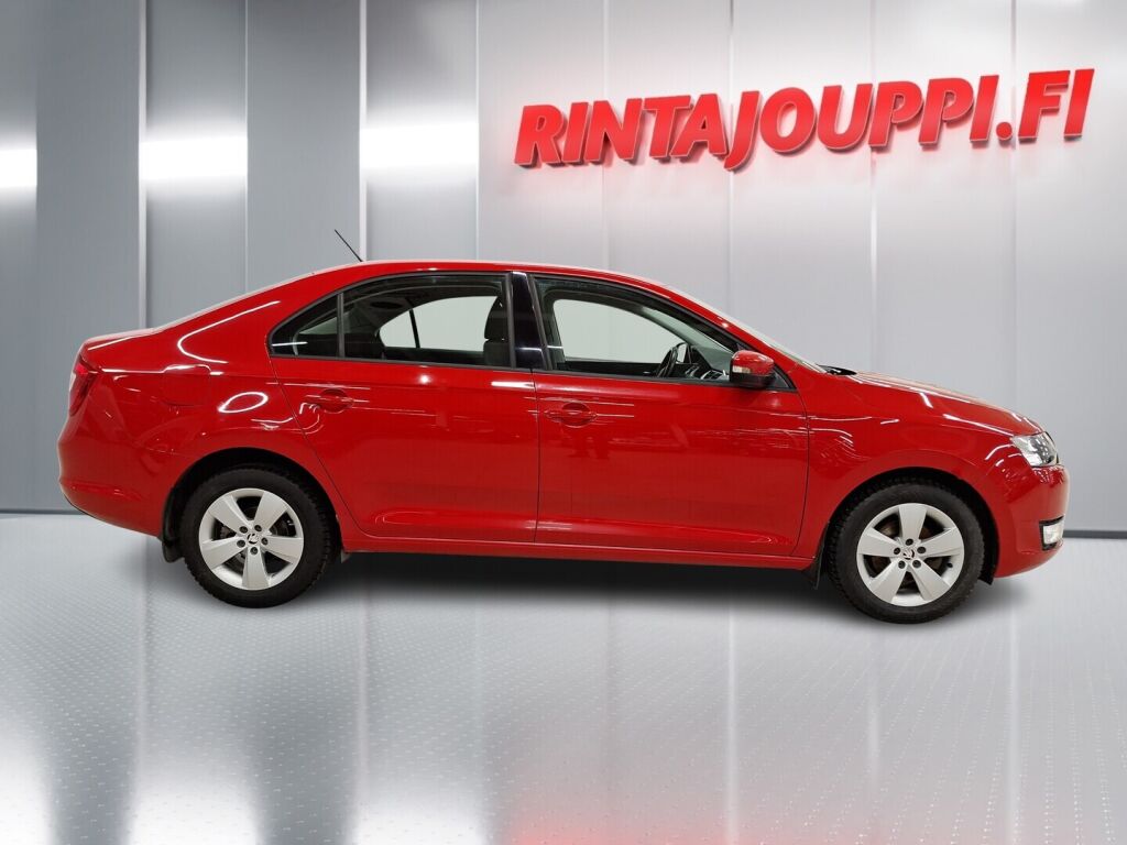 Skoda Rapid 2016 Punainen
