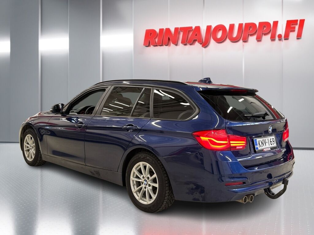 BMW 320 2017 Sininen