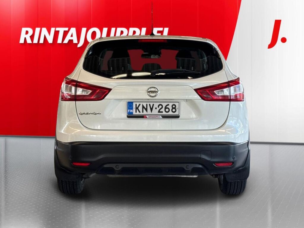 Nissan Qashqai 2016 Metallinhohto Valkoinen