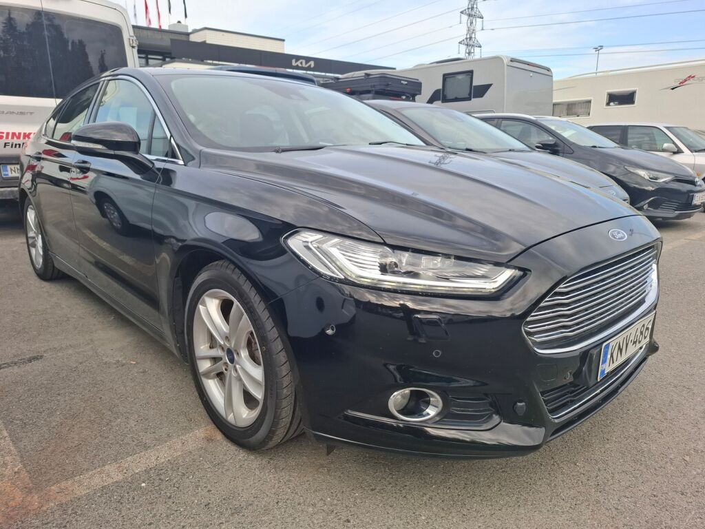 Ford Mondeo 2016 Musta