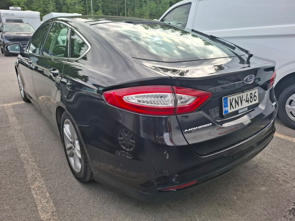 Ford Mondeo 2016 Musta