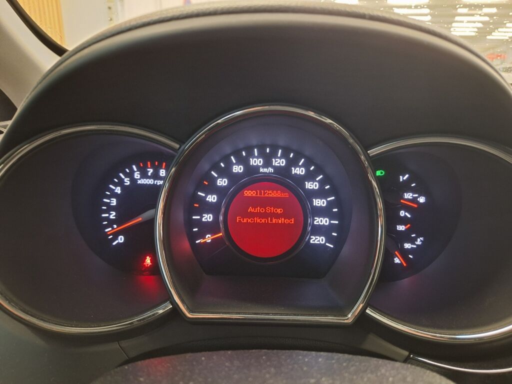 Kia Rio 2016 Valkoinen