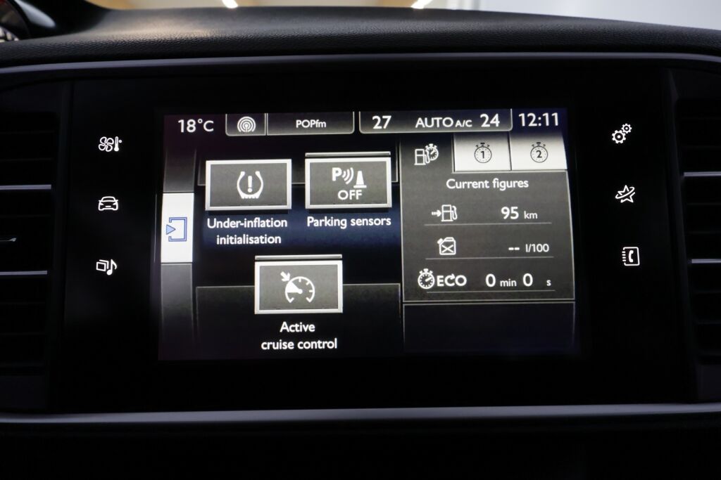 Peugeot 308 2017 Musta