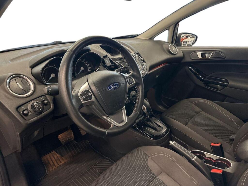 Ford Fiesta 2016 Harmaa