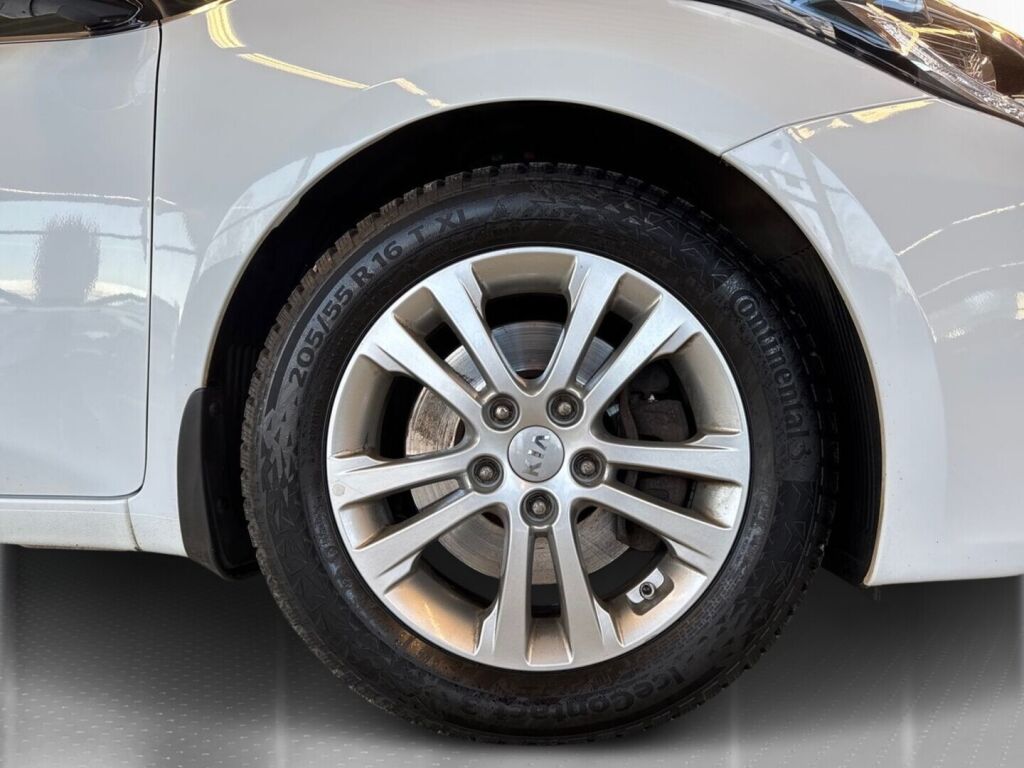 Kia Ceed 2016 Valkoinen