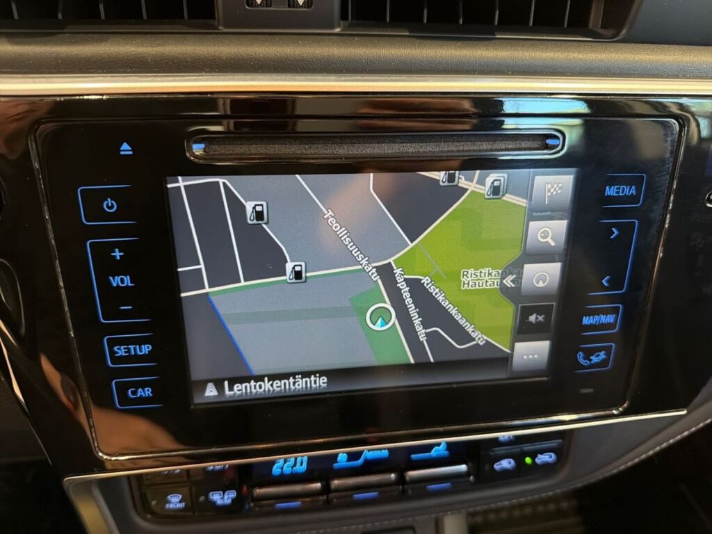 Toyota Auris 2016 Valkoinen