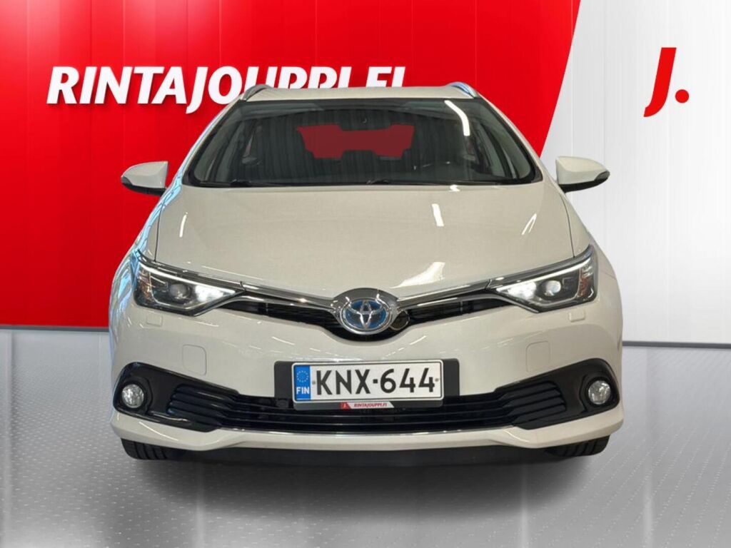 Toyota Auris 2016 Valkoinen