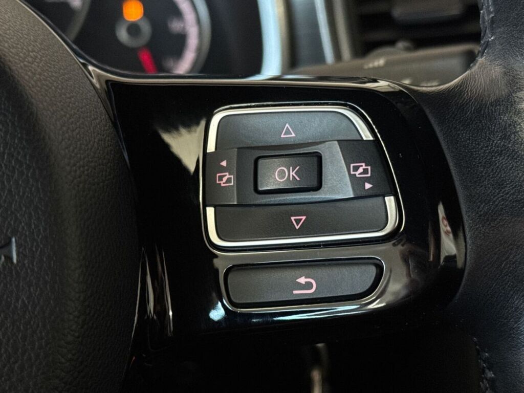 Volkswagen Beetle 2017 Sininen