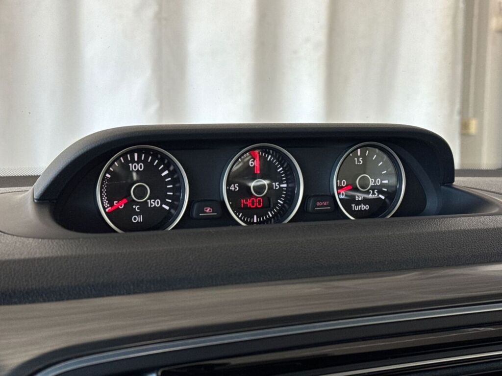 Volkswagen Beetle 2017 Sininen