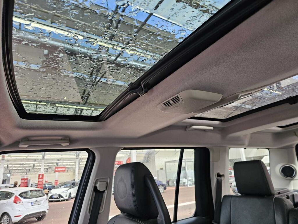 Land Rover Discovery 2009 Vihreä