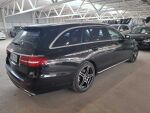 Mercedes-Benz E 2017 Musta
