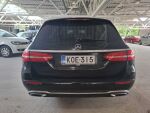Mercedes-Benz E 2017 Musta