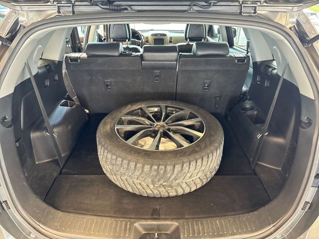 Kia Sorento 2015 Harmaa