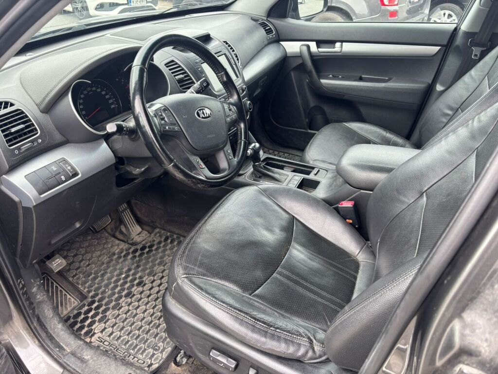 Kia Sorento 2015 Harmaa
