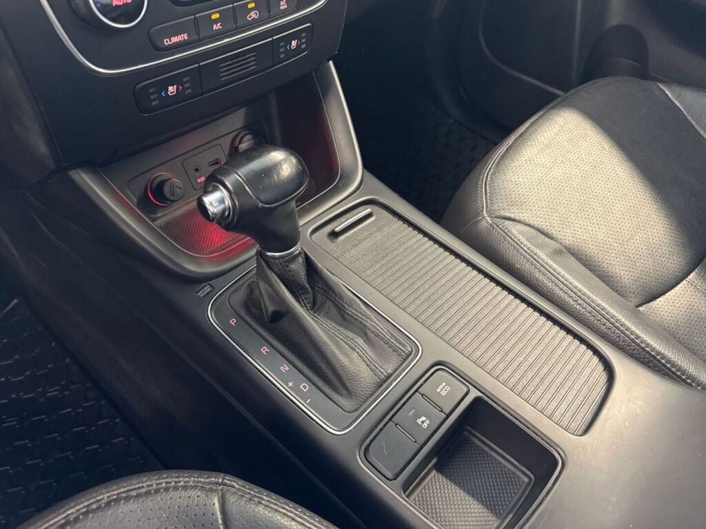 Kia Sorento 2015 Harmaa