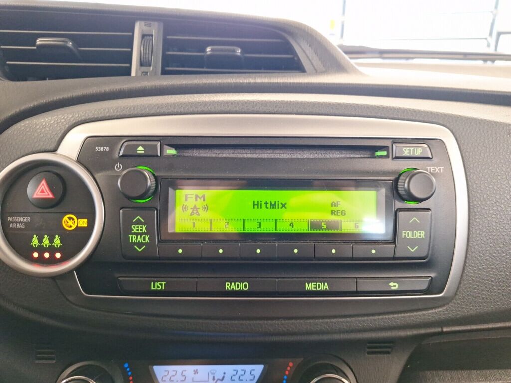 Toyota Yaris 2013 Harmaa