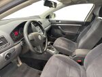 Volkswagen Jetta 2007 Ruskea (beige)