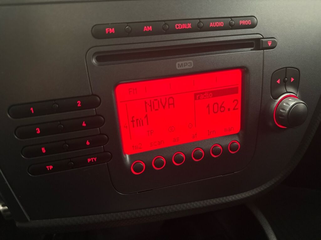 Seat Leon 2007 Musta