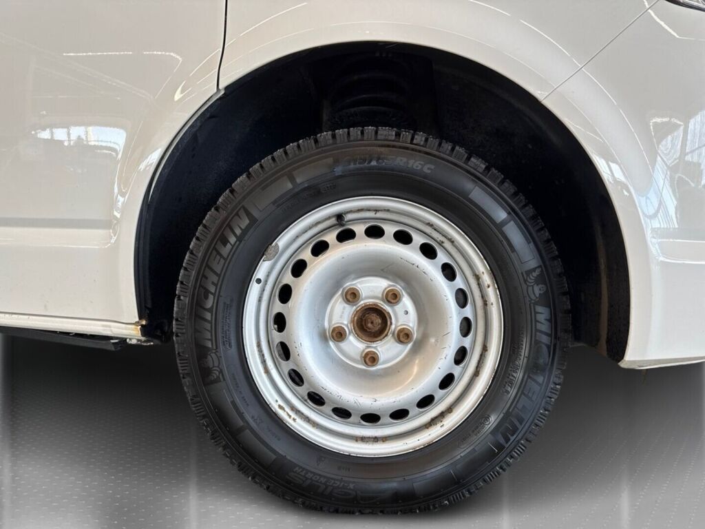 Volkswagen Caravelle 2016 Valkoinen