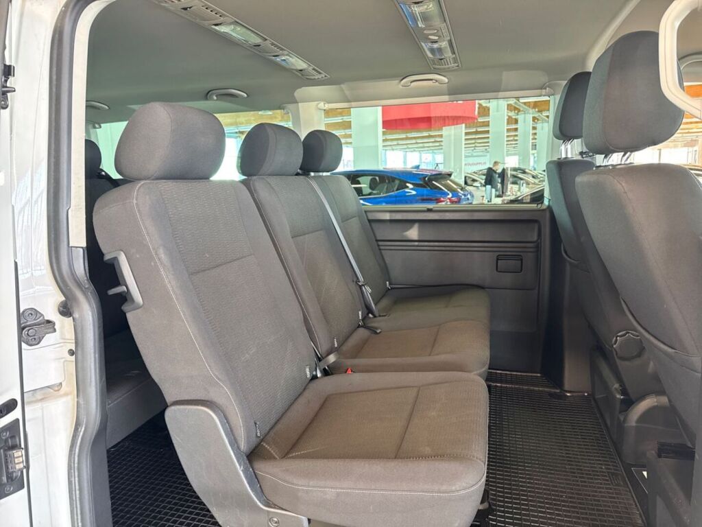 Volkswagen Caravelle 2016 Valkoinen