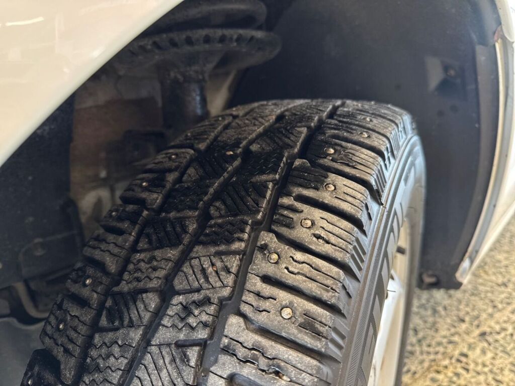 Volkswagen Caravelle 2016 Valkoinen