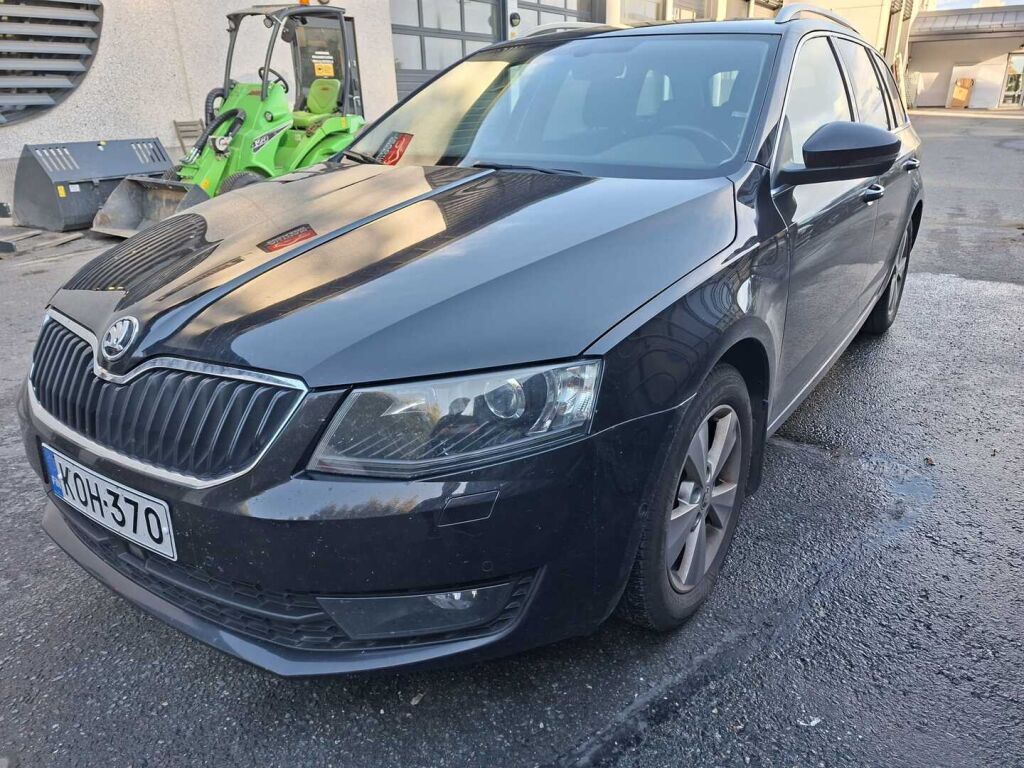 Skoda Octavia 2017 Musta
