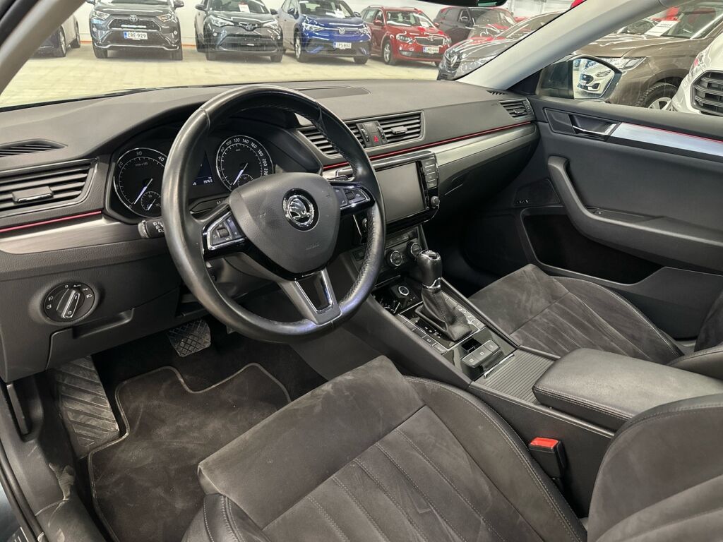 Skoda Superb 2017 Harmaa
