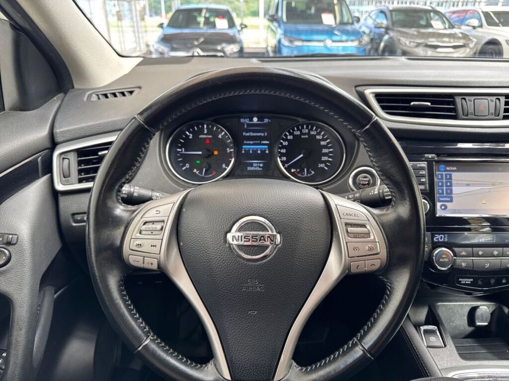 Nissan Qashqai 2016 Valkoinen