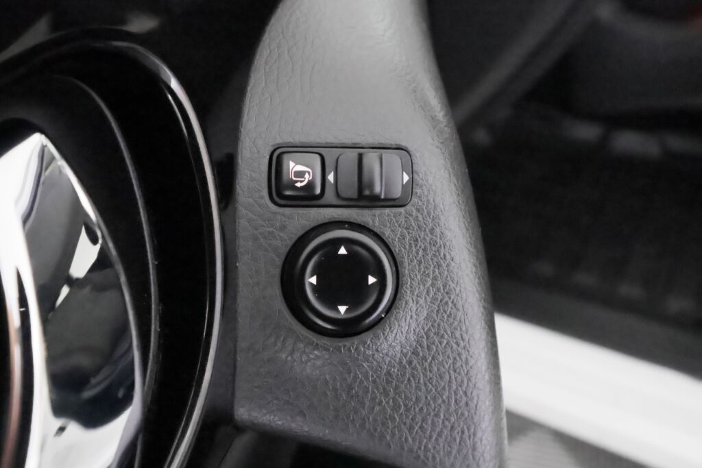 Nissan Qashqai 2017 Valkoinen