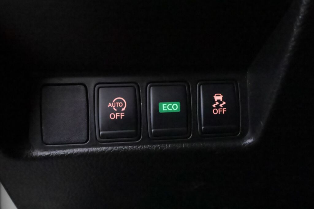 Nissan Qashqai 2017 Valkoinen