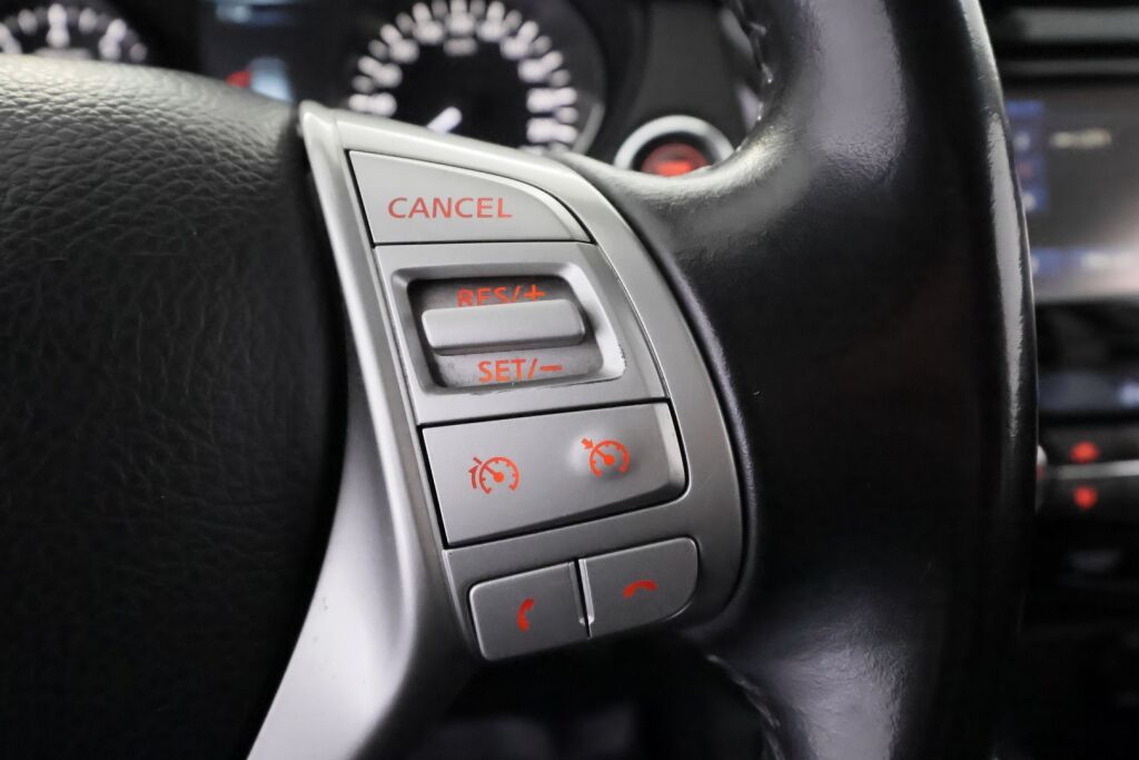 Nissan Qashqai 2017 Valkoinen