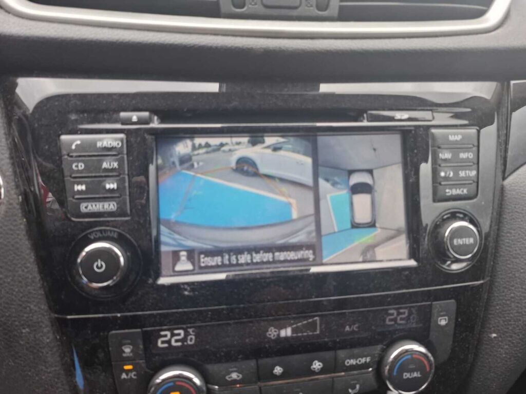 Nissan Qashqai 2017 Ruskea (beige)