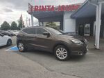 Nissan Qashqai 2017 Ruskea (beige)
