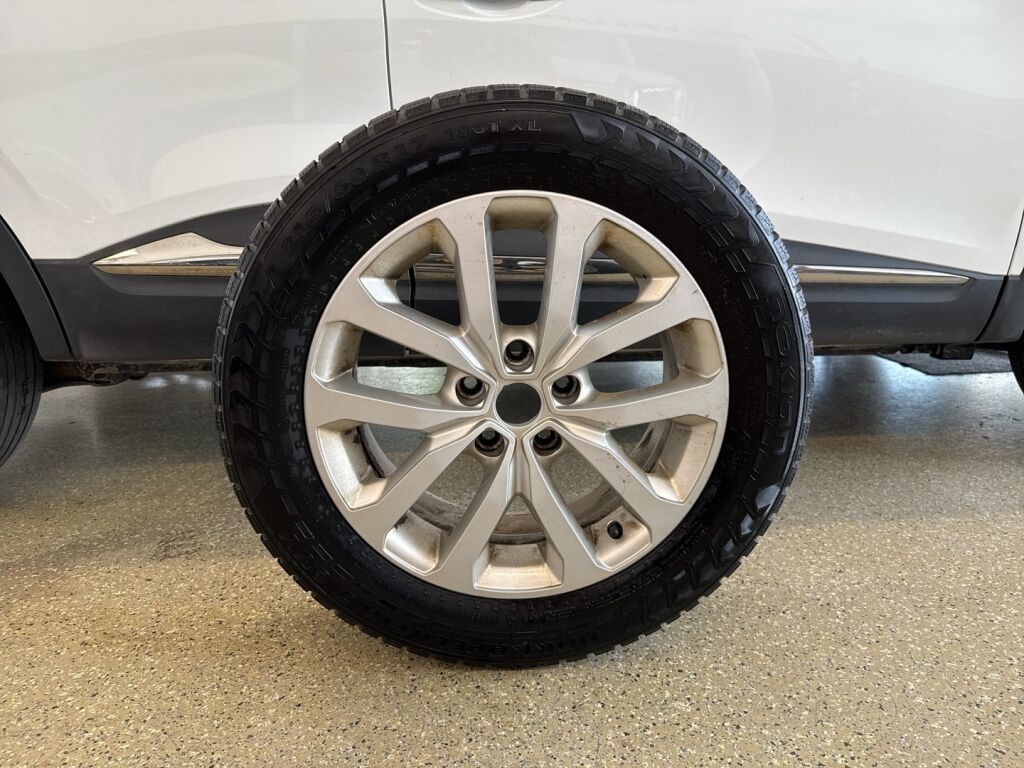 Renault Kadjar 2017 Valkoinen