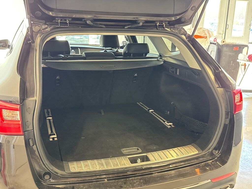 Kia Optima 2018 Ruskea (beige)