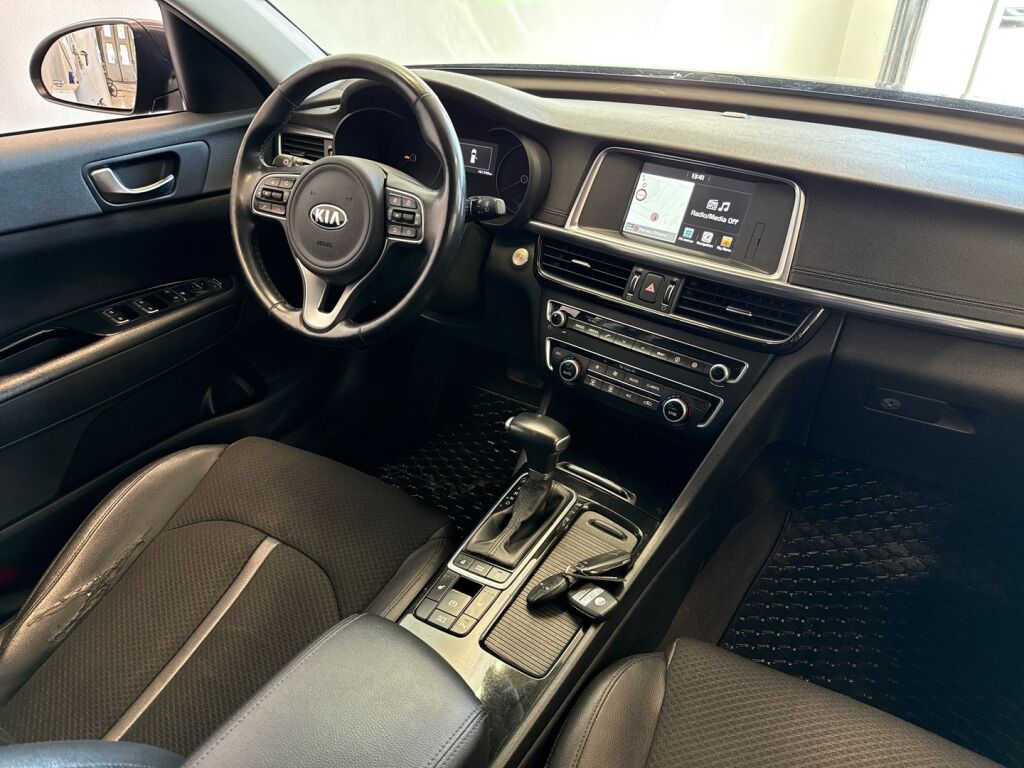 Kia Optima 2018 Ruskea (beige)