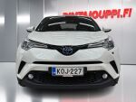 Toyota C-HR 2017 Valkoinen