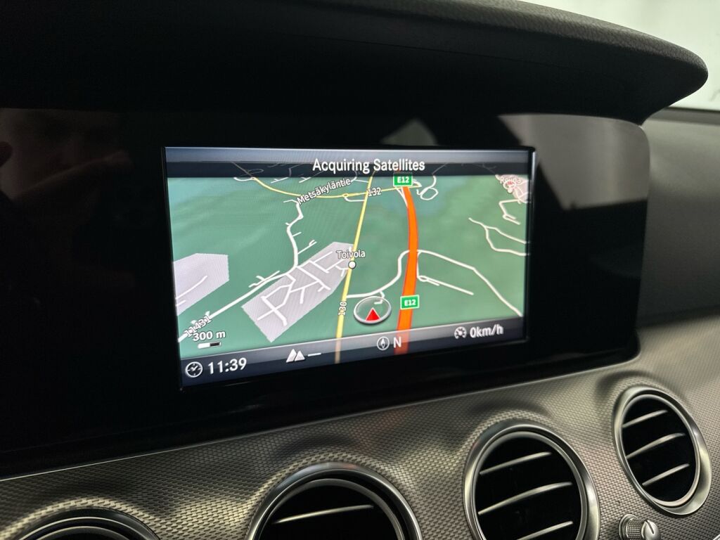 Mercedes-Benz E 2017 Valkoinen