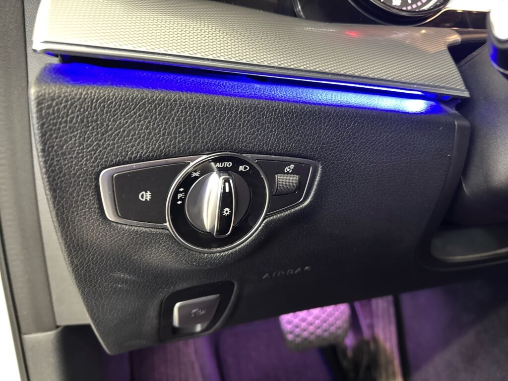 Mercedes-Benz E 2017 Valkoinen