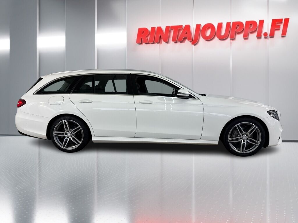 Mercedes-Benz E 2017 Valkoinen