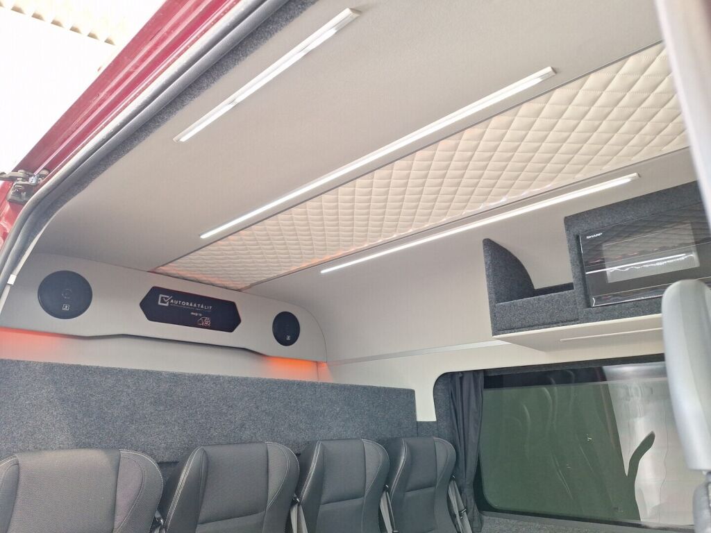 Peugeot Boxer 2017 Punainen