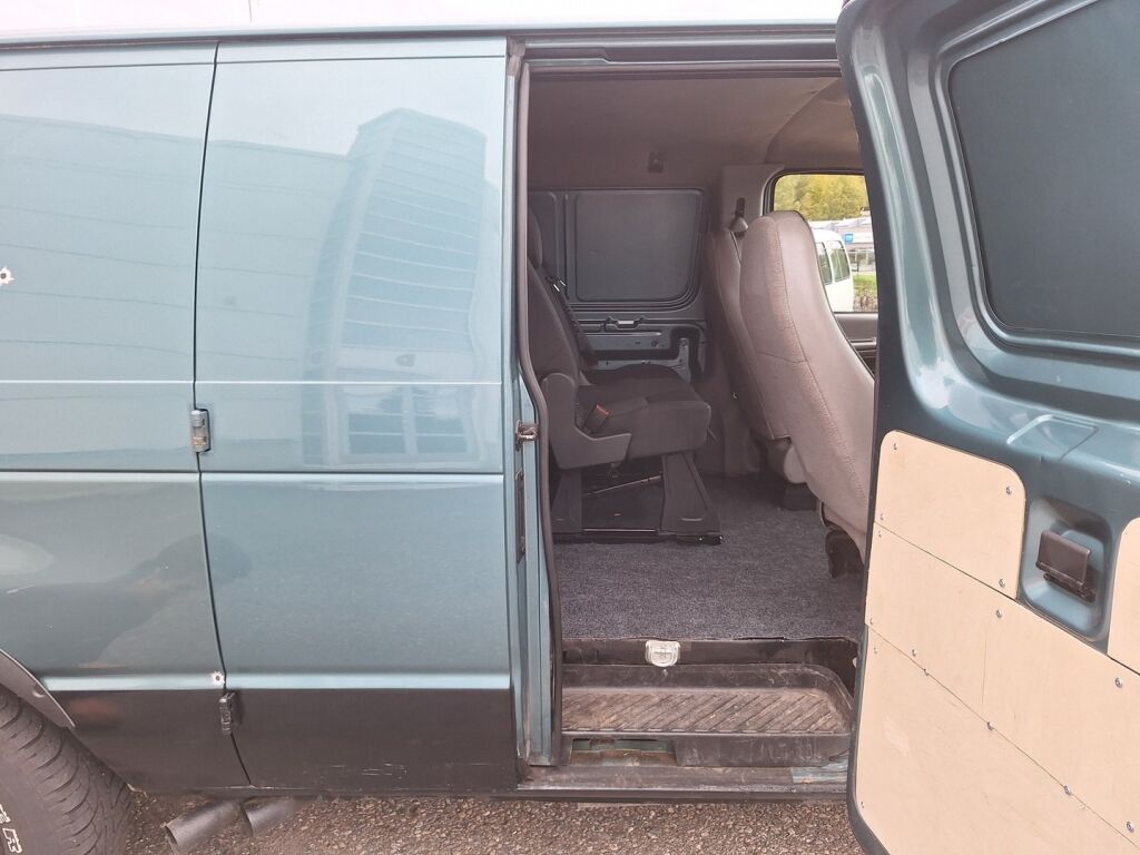 Ford Econoline 1998 