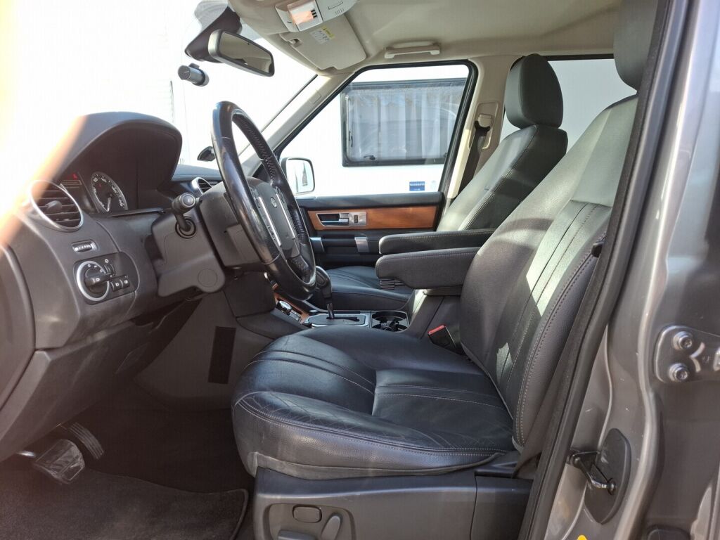 Land Rover Discovery 2010 Harmaa