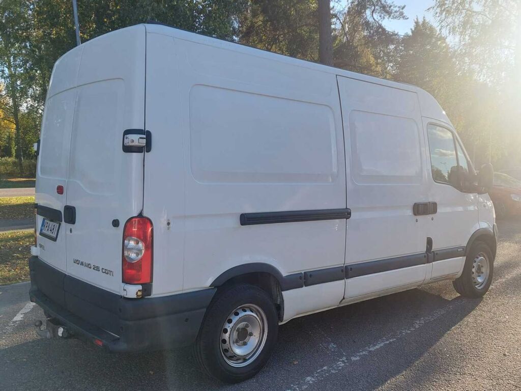 Opel Movano 2010 Valkoinen