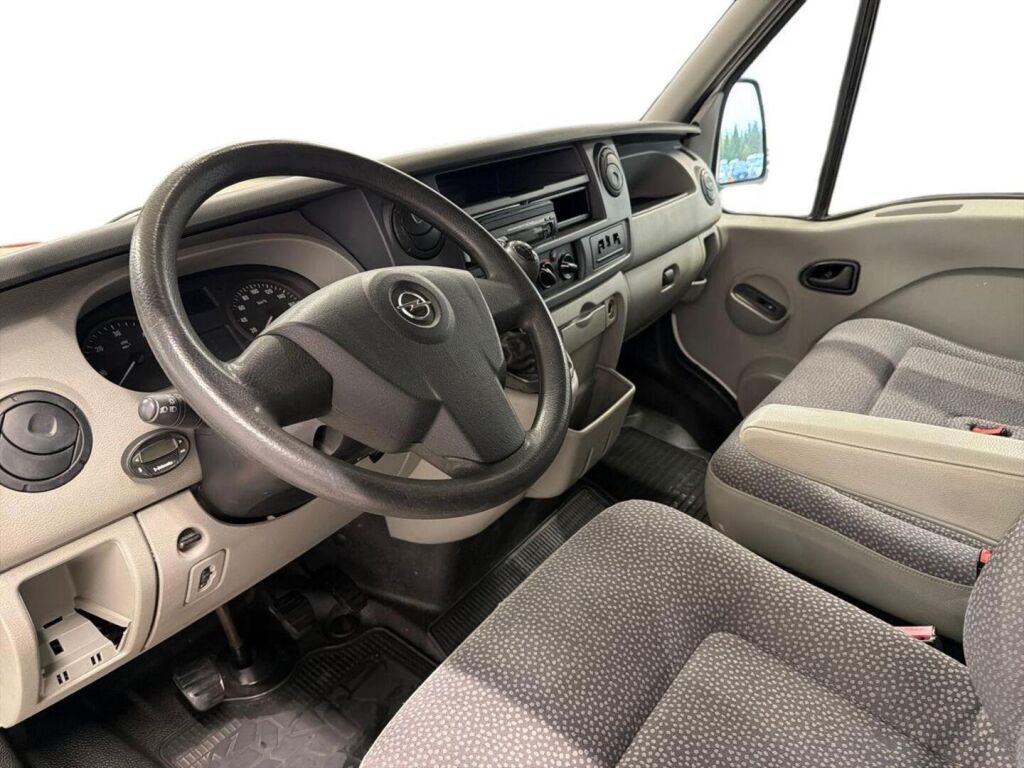 Opel Movano 2010 Valkoinen