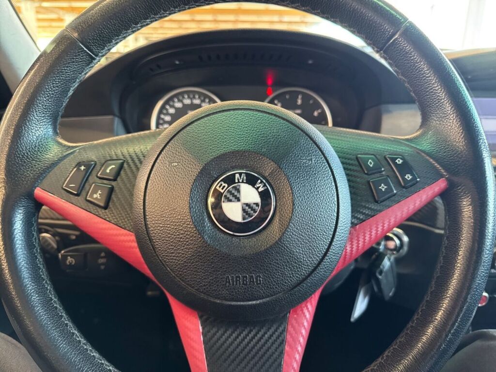 BMW 520 2009 Musta