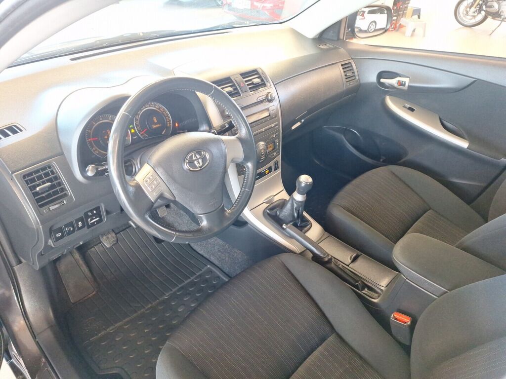 Toyota Corolla 2008 Harmaa