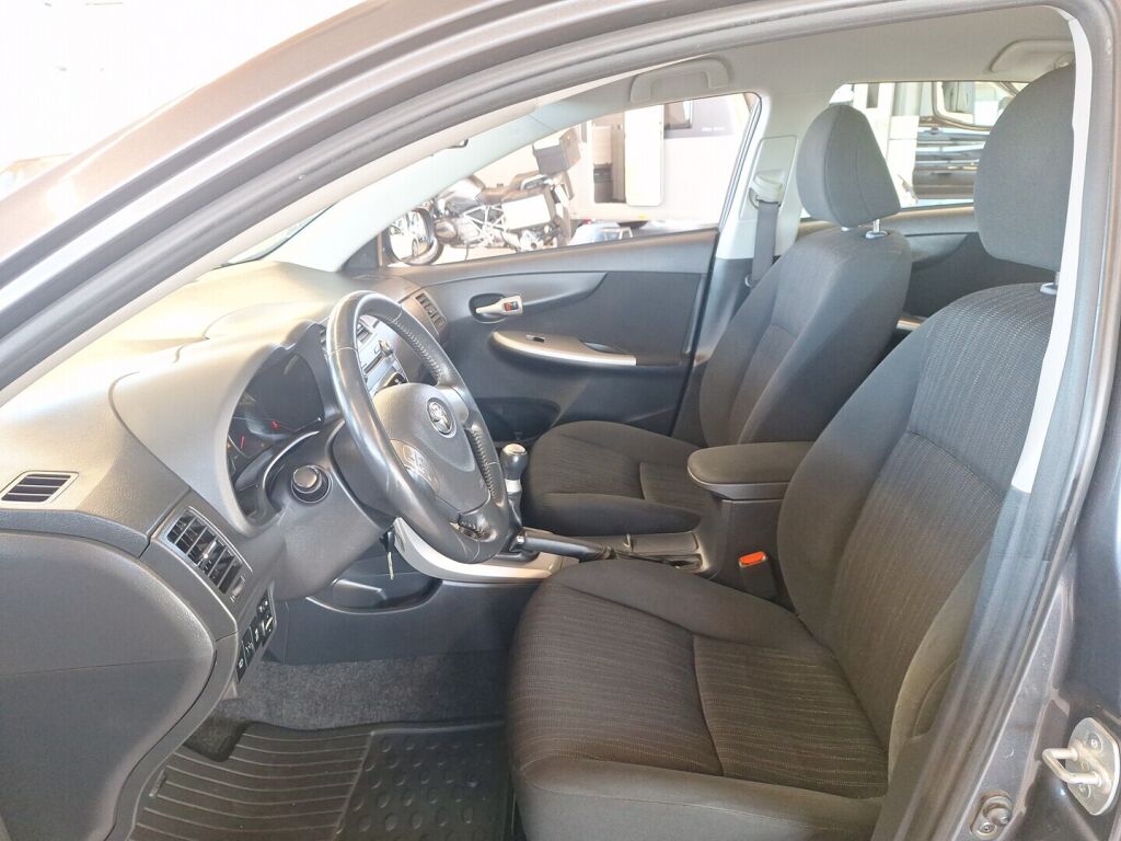 Toyota Corolla 2008 Harmaa