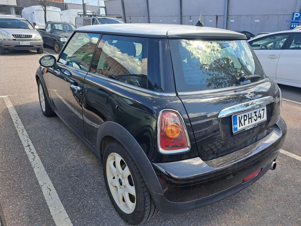 Mini Cooper 2009 Musta